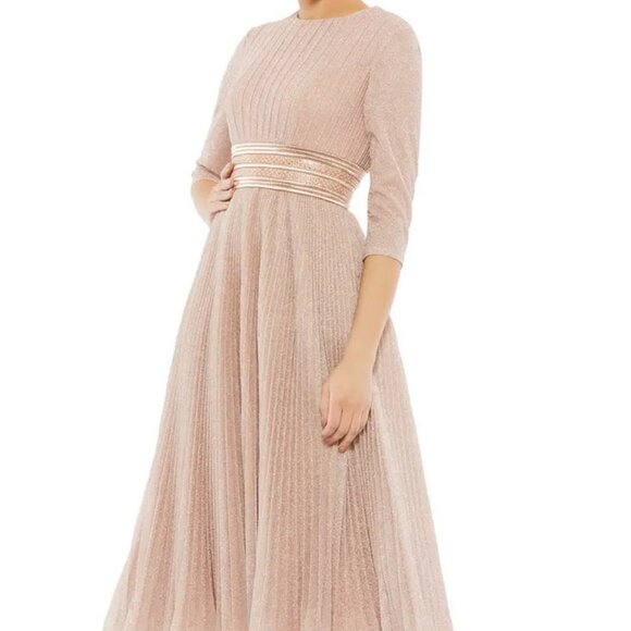 Mac Duggal Rose Gold Metallic Pleated A-Line Midi Cocktail Dress